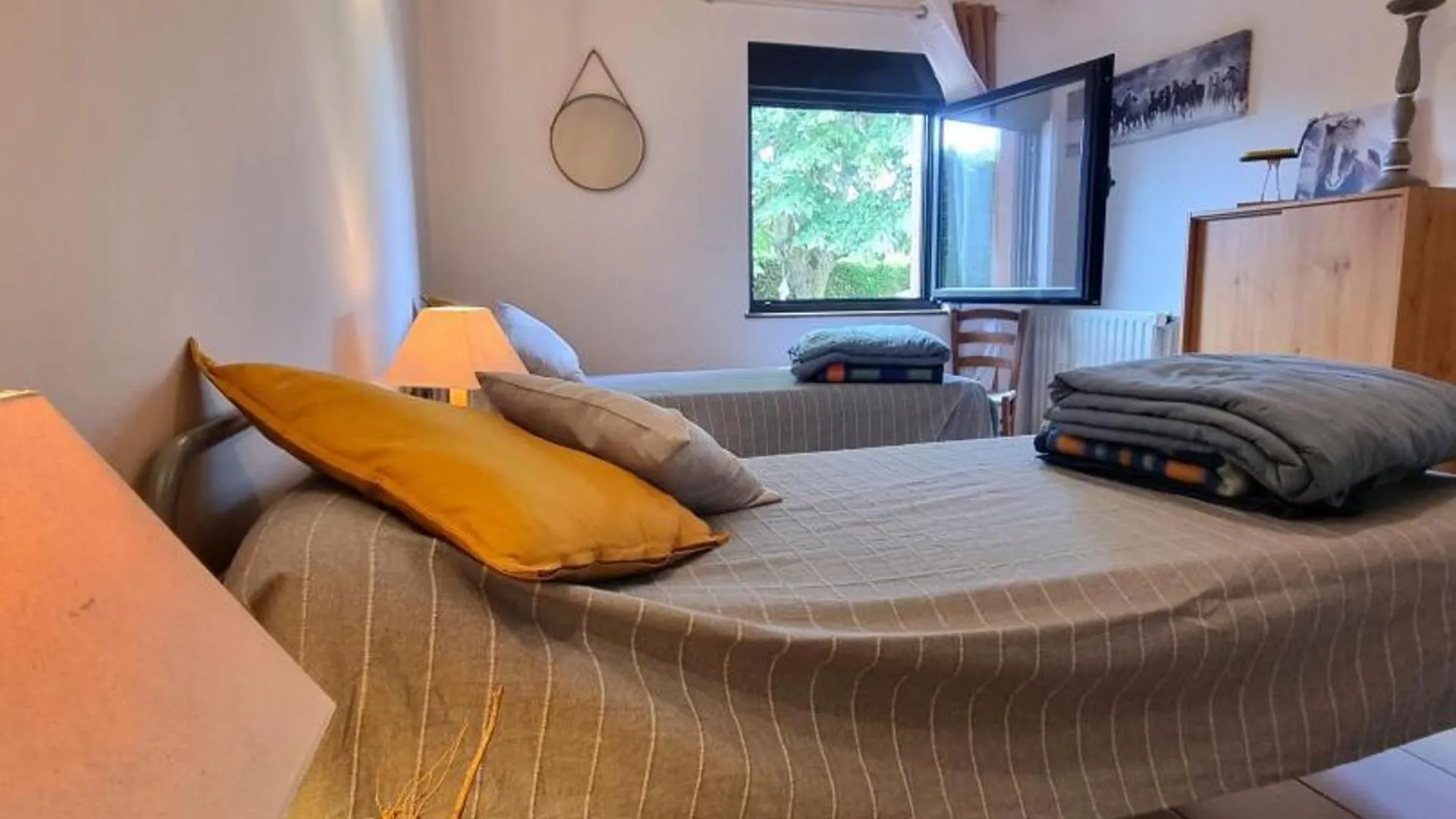 펜션 Gite 5 Chambres Avec Jardin, Terrasses Et Animaux Acceptes - Fr-1-496-326 Virigneux 프랑스